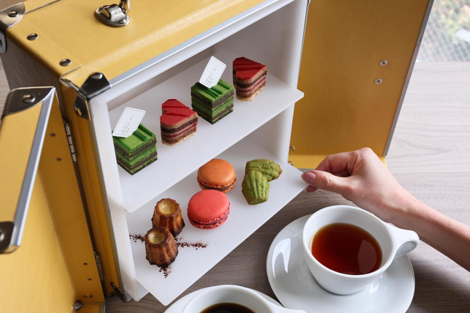 The Royal Park Hotel Iconic Kyoto Luaran gambar A tea box